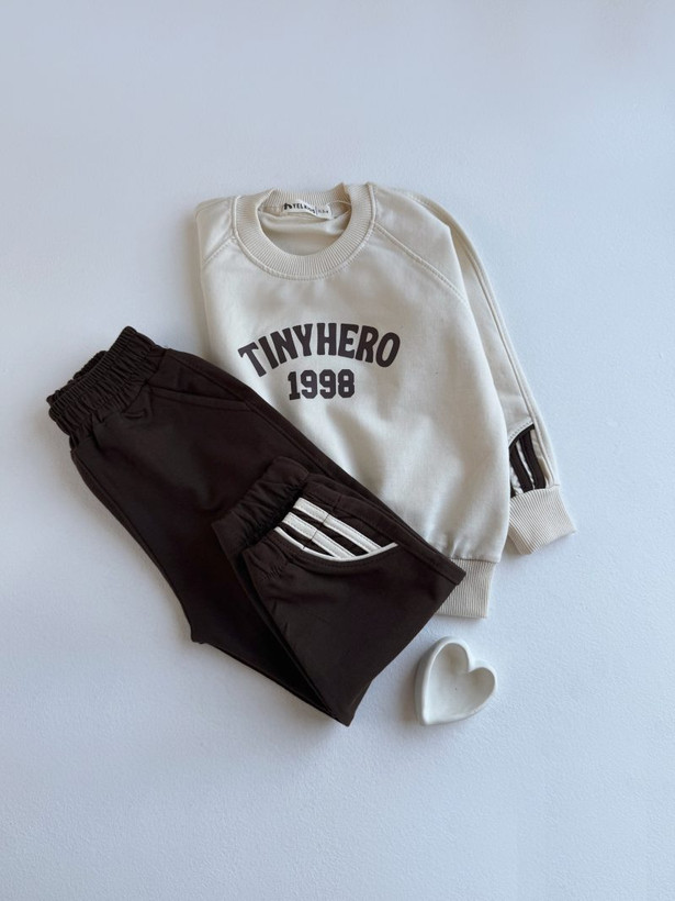 ست بلوزو شلوار tinyhero